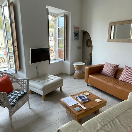 Appartement Au Port Dinan Exteriör bild